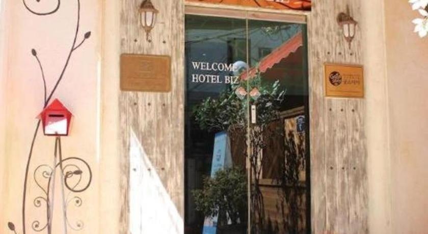 Hotel Biz Jongno Insadong Сеул Экстерьер фото