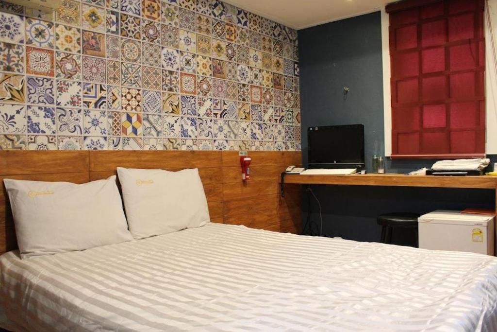Hotel Biz Jongno Insadong Сеул Экстерьер фото